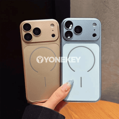iPhone üçin MagSafe magnitli berk gaýyşly gorag gap