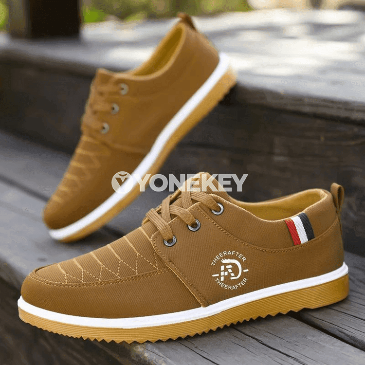 Erkekler üçin ýeňil kanwa sport köwüşleri, 39-47 ölçeg