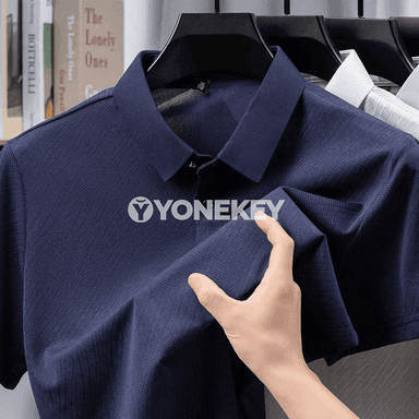 Erkekler üçin polo futbolka, dem alýan ýazky rahat model