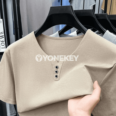 Erkekler üçin ýeňil, dem alýan slim fit henli futbolka