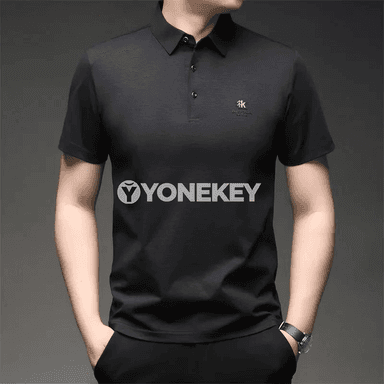 Erkekler üçin ýeňil, dem alýan gysga ýeňli polo köýnek