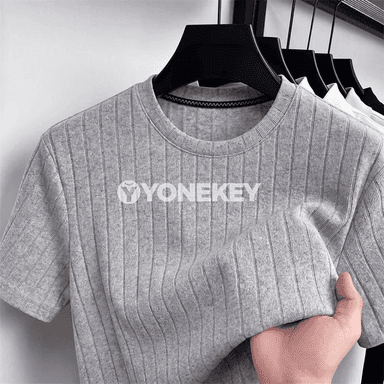 Erkekler üçin elastik gysga ýeňli slim fit polo futbolka