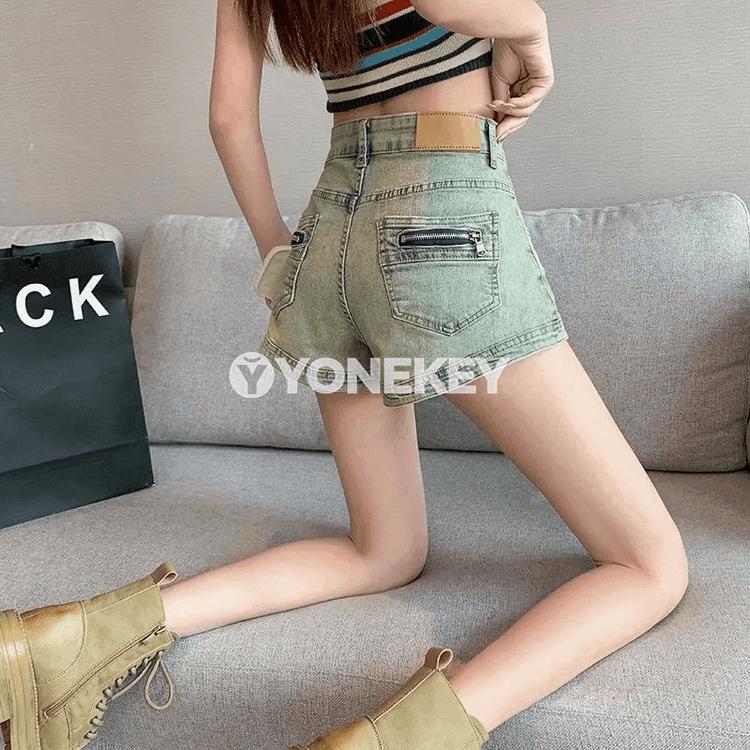 Zenanlar üçin ýokary belli denim şortik — ýokarky görnüş, tomuslyk