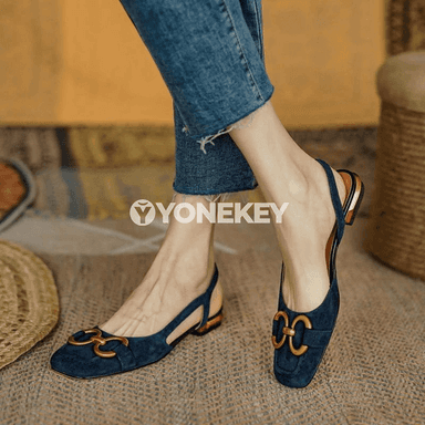 Zenanlar üçin retro sandallar, pes ökjeli elegant slip-on model
