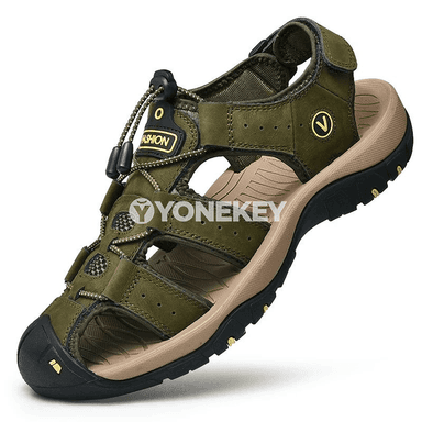 Erkekler üçin tomus sandal: hakyky deri, gündelik we amatly