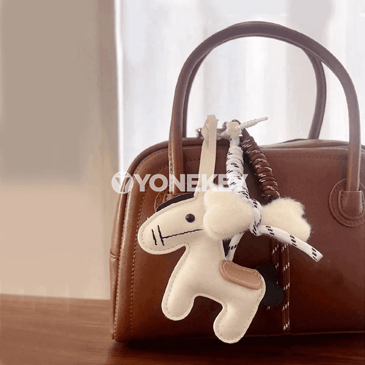 Multfilm pony sumka bezegi – deri açar halka, sowgatlyk aksessuar