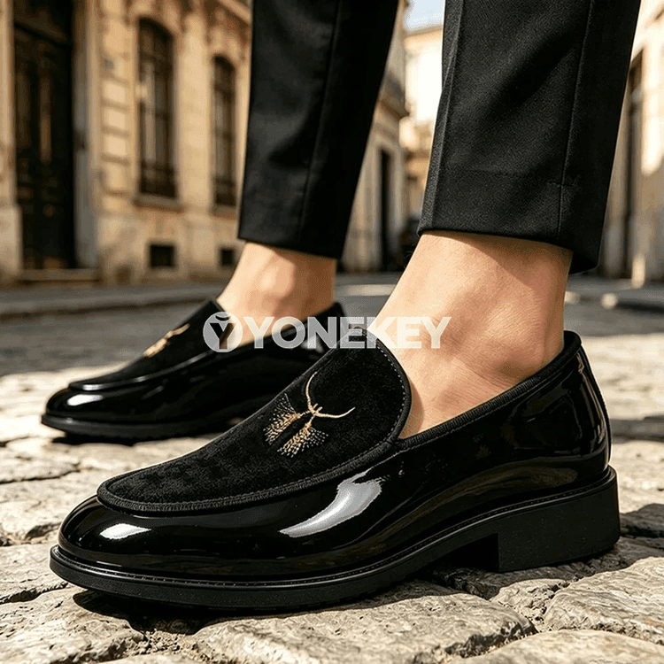 Erkekler üçin zamş görnüşli loafers — rahat slip-on gündelik aýakgap