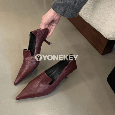 Aýal-gyzlar üçin güýzki ýokary ökçeli, uçly burunly klassik köwüşler