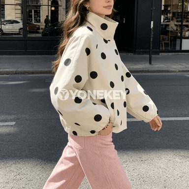 Zenanlar üçin giň kesimli nohut nokatly ýeňil ýaz-ýazky jaket