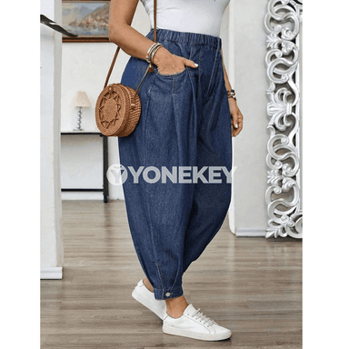 Zenanlar üçin uly ölçegli giň balaçyk jinsy balaklar, gündelik stil