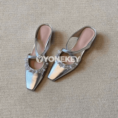 Zenanlar üçin merjenli inçe gaýyşly tomus sandal-şypbyk