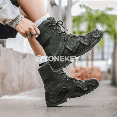 Erkekler üçin ýokary boýunly trek we gündelik ädikler