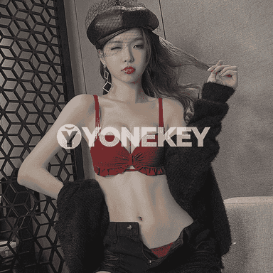 Zenanlar üçin komplekt içki eşikler