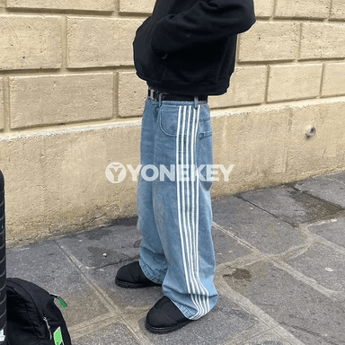 Amerikan Harajuku stilindäki giň balakly jinsi, erkek-zenan üçin