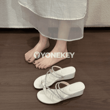 Merjen gaýşaly tomus sandal, tekiz dabanly ýeňil aýakgap