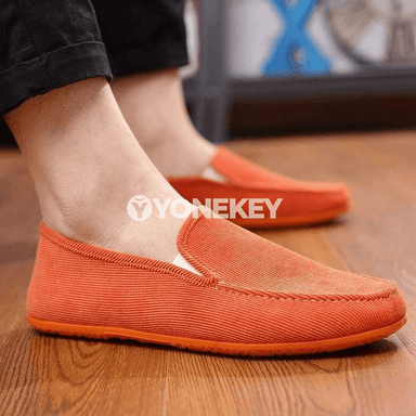 Erkekler üçin ýeňil, rahat slip-on krossowka aýakgaplar