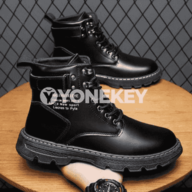 Erkekler üçin niýetlenen iş aýakgap