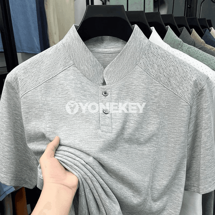 Erkekler üçin ýeňil, dem alýan gysga ýeňli polo köýnek
