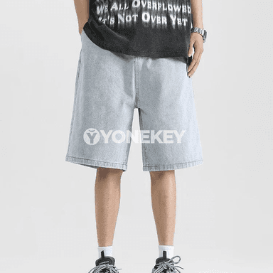 Erkekler üçin ýazky denim şortikler, rahat kesim