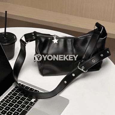 Aýal-gyzlar üçin gara crossbody sumka, gündelik we şäher stili