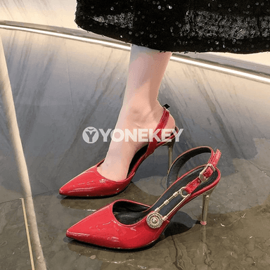 Metal tokaly, aýallar üçin stiletto sandallar, uçly burun