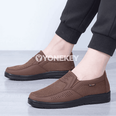 Erkekler üçin ýeňil dem alýan tomus loafer köwüşler