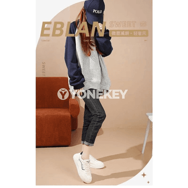 Aýal-gyzlar üçin ak platformaly ýeňil gündelik krossowka