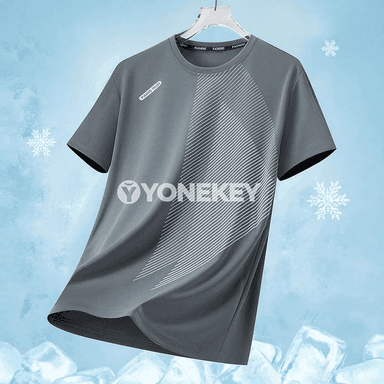 Erkekler üçin ýeňil dem alýan tomusky sport futbolkasy