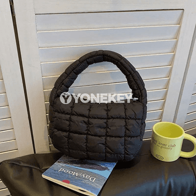 Aýal-gyzlar üçin tikinli mini elde-göterilýän egin sumkasy