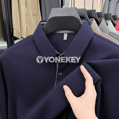 Erkekler üçin ýeňil, dem alýan uzyn ýeňli polo köýnek