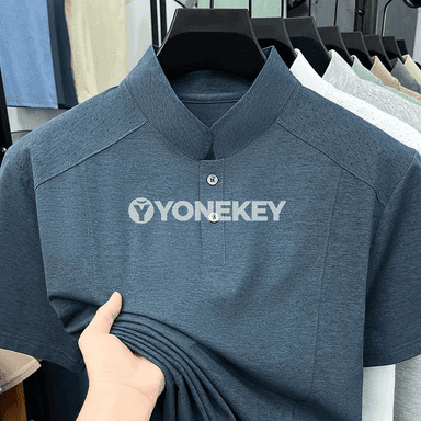 Erkekler üçin ýeňil, dem alýan gysga ýeňli polo köýnek