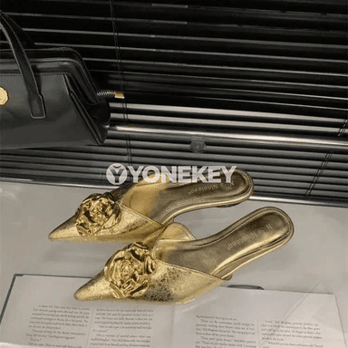 Zenanlar üçin tekiz sandallar, açyk burunly, rahat we şık