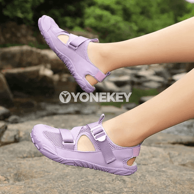 Aýal-gyzlar üçin ýeňil suwa laýyk sandal, çalt guradyjy, taýganok