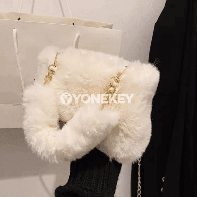 Zenanlar üçin ýyly tüýli moda sumka, zynjyrly egnsumka
