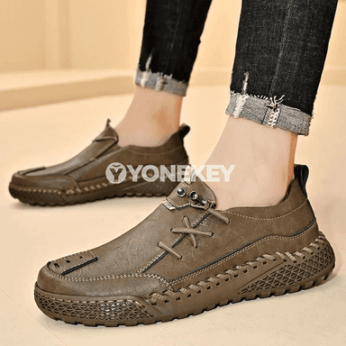 Erkekler üçin ýeňil, dem alýan gündelik loafers aýakgaplar