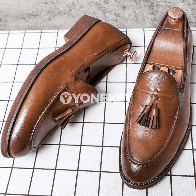 Erkekler üçin klassiki deri loafers köwüşleri, ofis we gündelik stil
