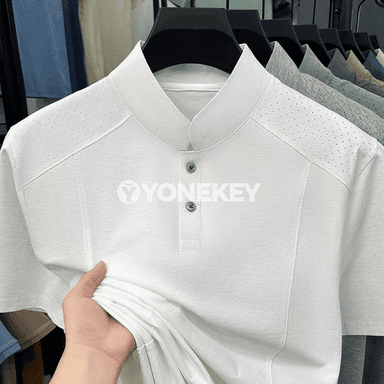 Erkekler üçin ýeňil, dem alýan gysga ýeňli polo köýnek