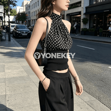 Zenanlar üçin gara nokatly halter ýeňsiz top, tomusky slim fit