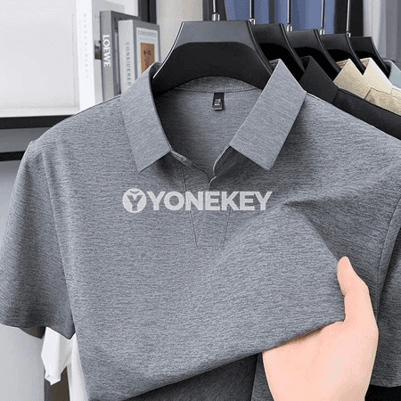 Erkekler üçin ýeňil, dem alýan gysga ýeňli polo köýnek