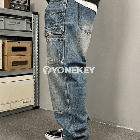 Erkekler üçin giň kelleli retro jeans, göni kesim, şäher stili