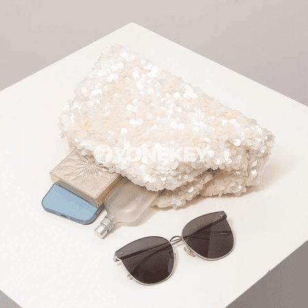 Zenanlar üçin seýkelli clutch sumka — toý we dabaralar üçin