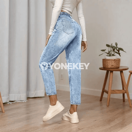 Zenanlar üçin slim jeans, döwükli, rahat streç mataly