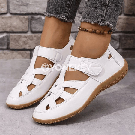 Zenanlar üçin ýeňil roman sandallary, tomusky rahat model