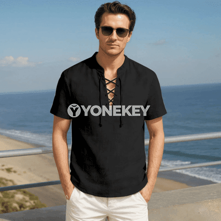 Erkekler üçin vintage gysga ýeňli çaply futbolka, ýazgyly rahat top