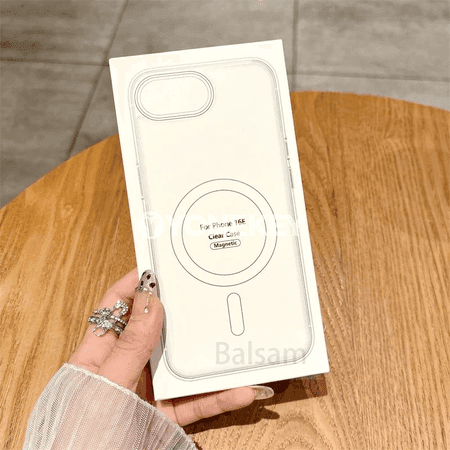 iPhone üçin Magsafe magnitli açyk akril gorag gapagy